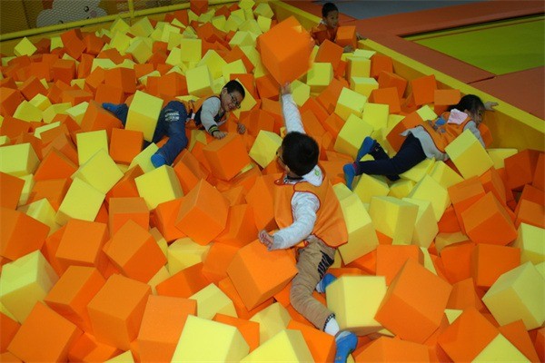 小飞侠儿童乐园